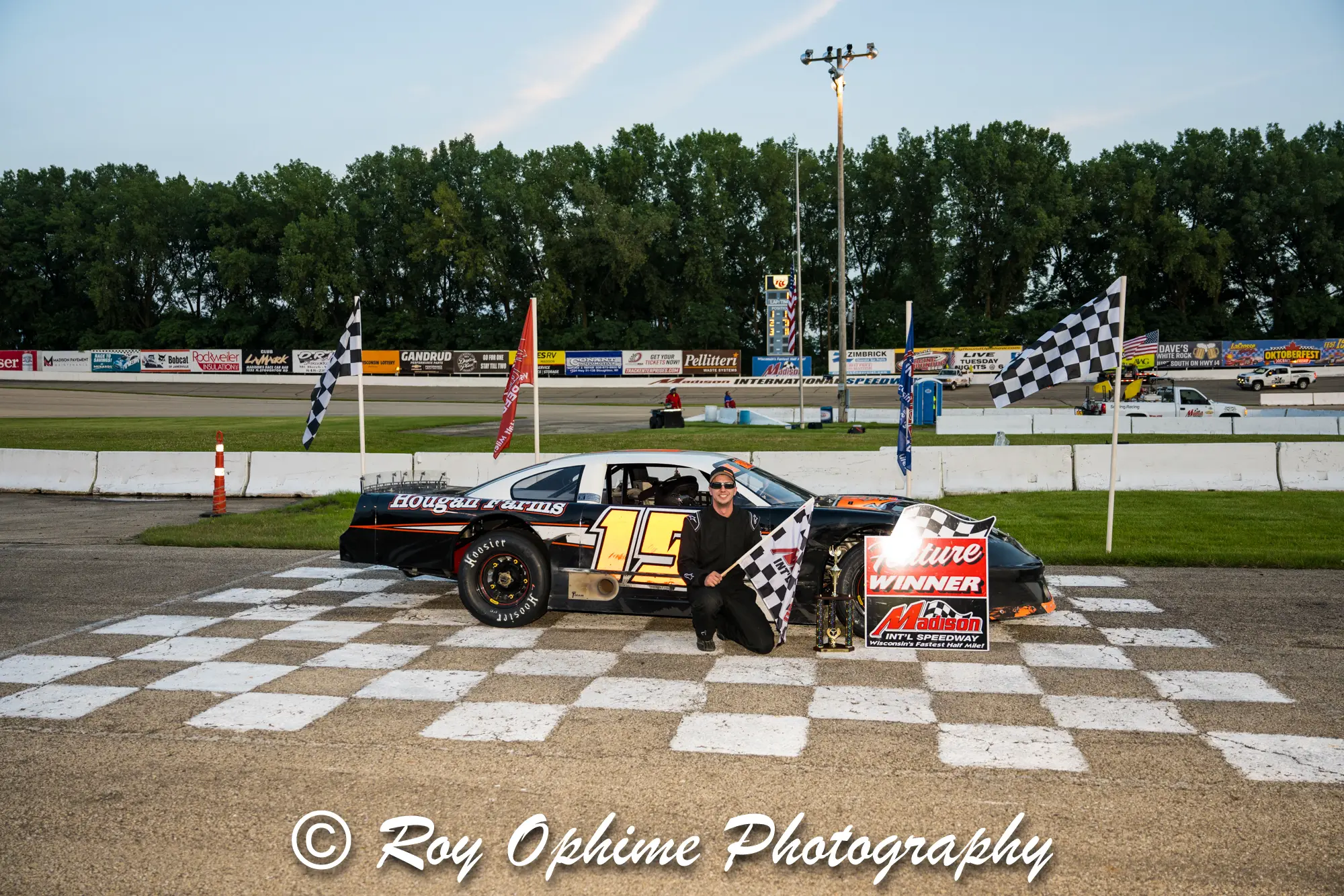 Featured image for “Eight Drivers Pick Up Wins Tonight at Madison”